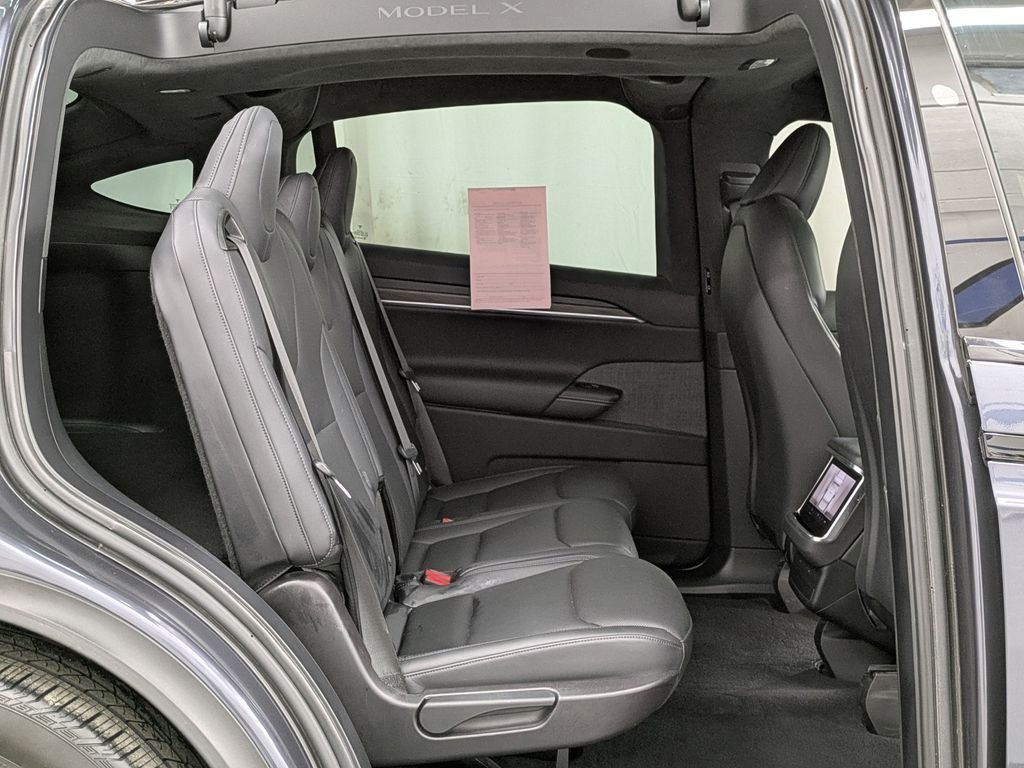 Used 2022 Gray Tesla Base image 28