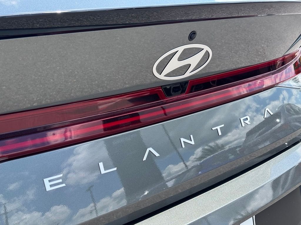 2026 Hyundai Elantra SEL - Photo 13