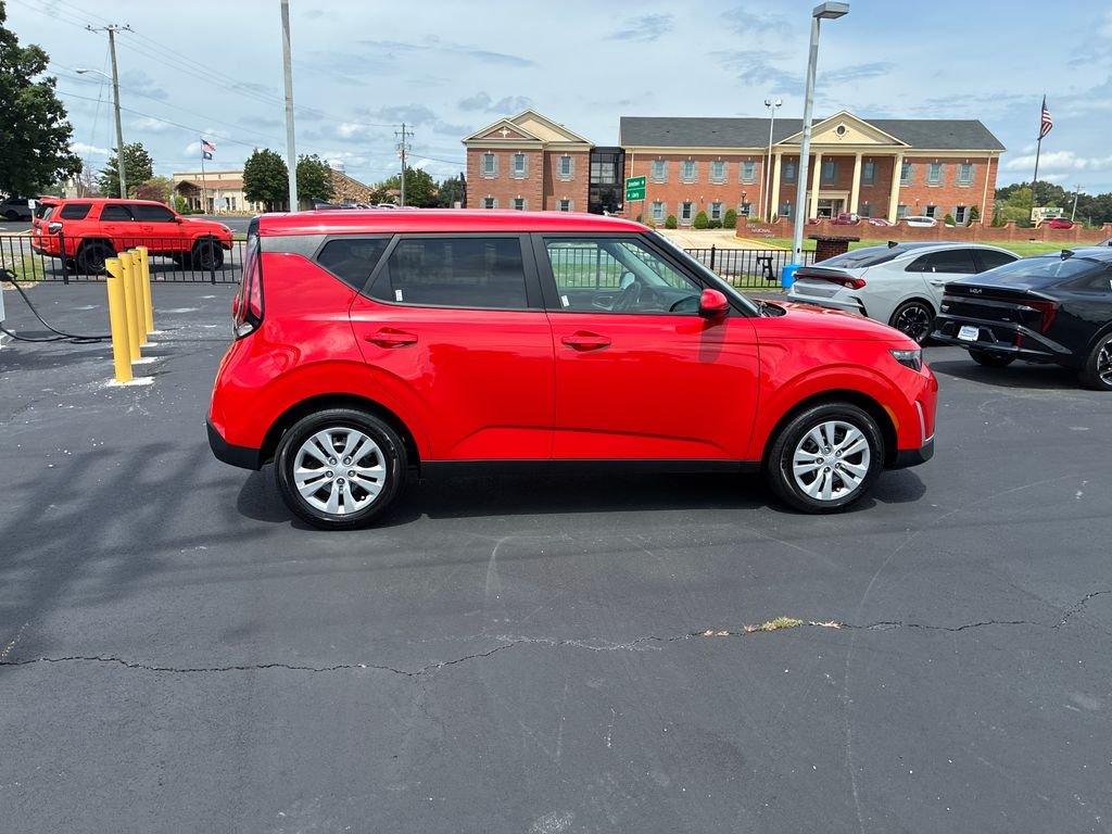 Used 2025 Red Kia LX image 6