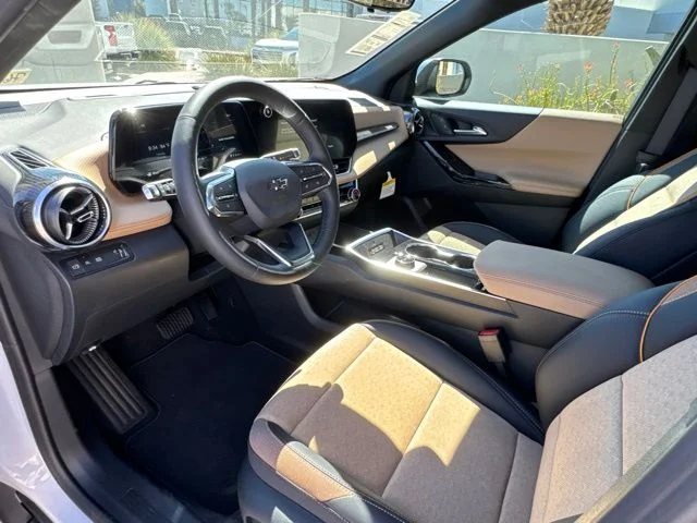 New 2027 White Chevrolet ACTIV image 10