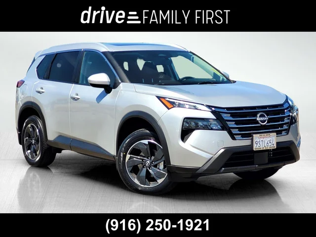 2025 Nissan Rogue SV