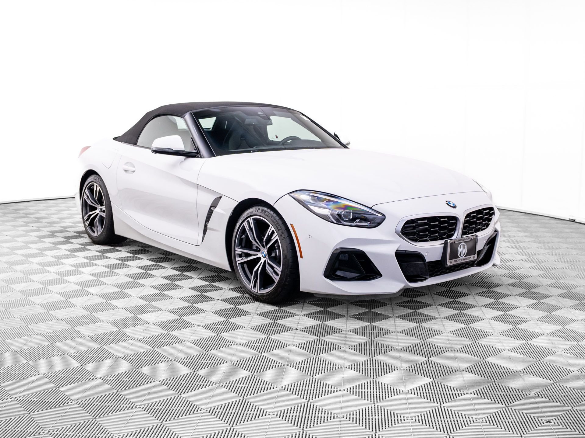 Certified Used 2026 Alpine White BMW sDrive30i image 8