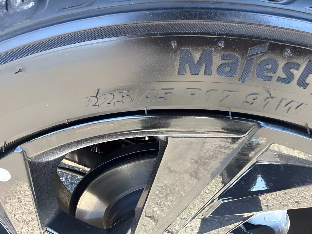 Used 2026 Gray Hyundai SEL Sport image 29