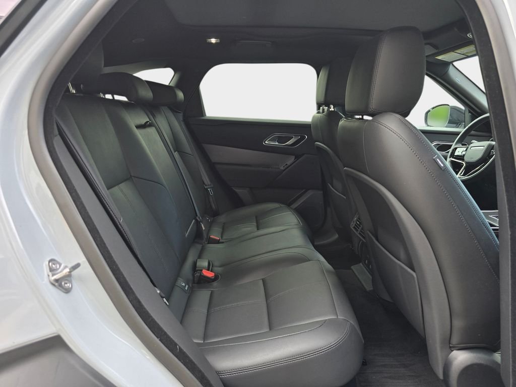 Certified Used 2025 Gray Land Rover Dynamic SE image 11