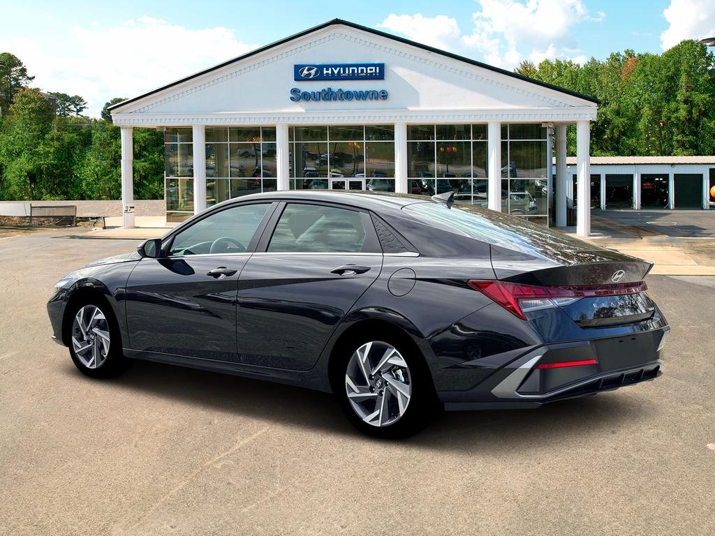New 2026 Black Hyundai Limited image 4