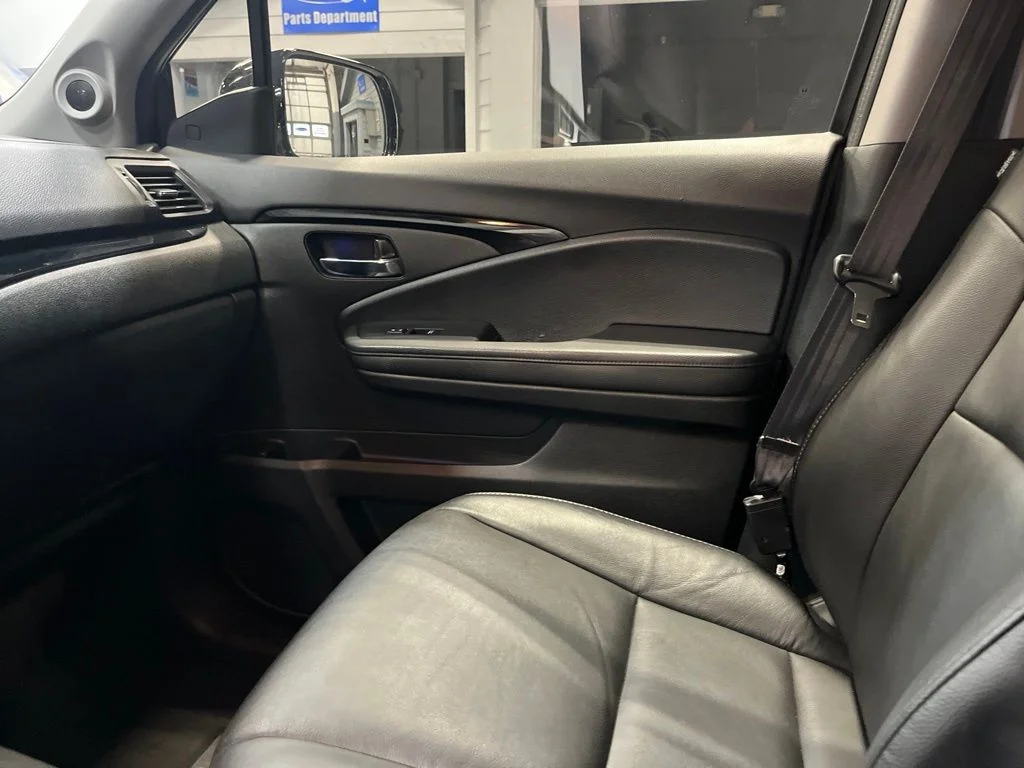 2022 Honda Pilot Touring - Photo 15