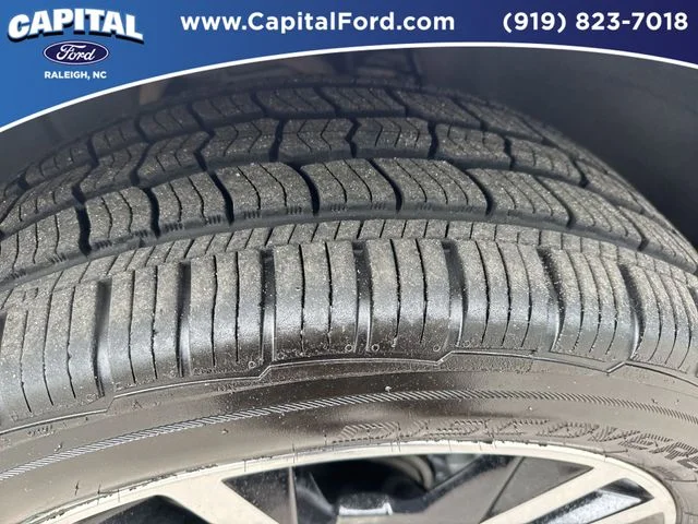 Used 2019 White Chevrolet LT image 14
