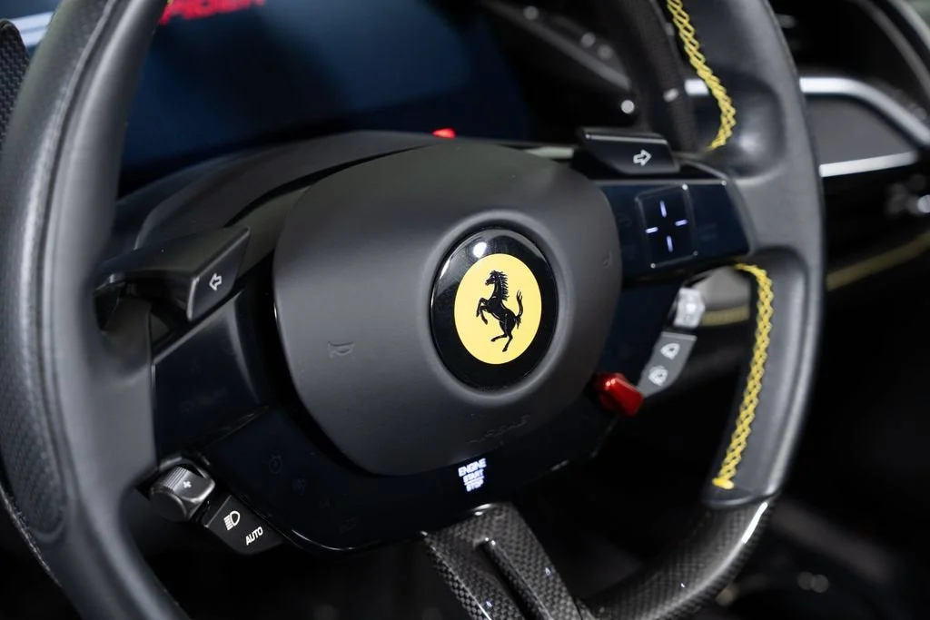 Used 2022 Extra Sample Ferrari  image 31