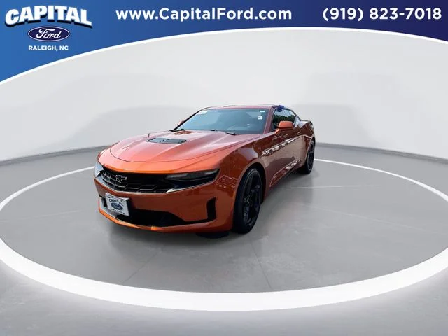 Used 2022 Red Chevrolet LT1 image 4