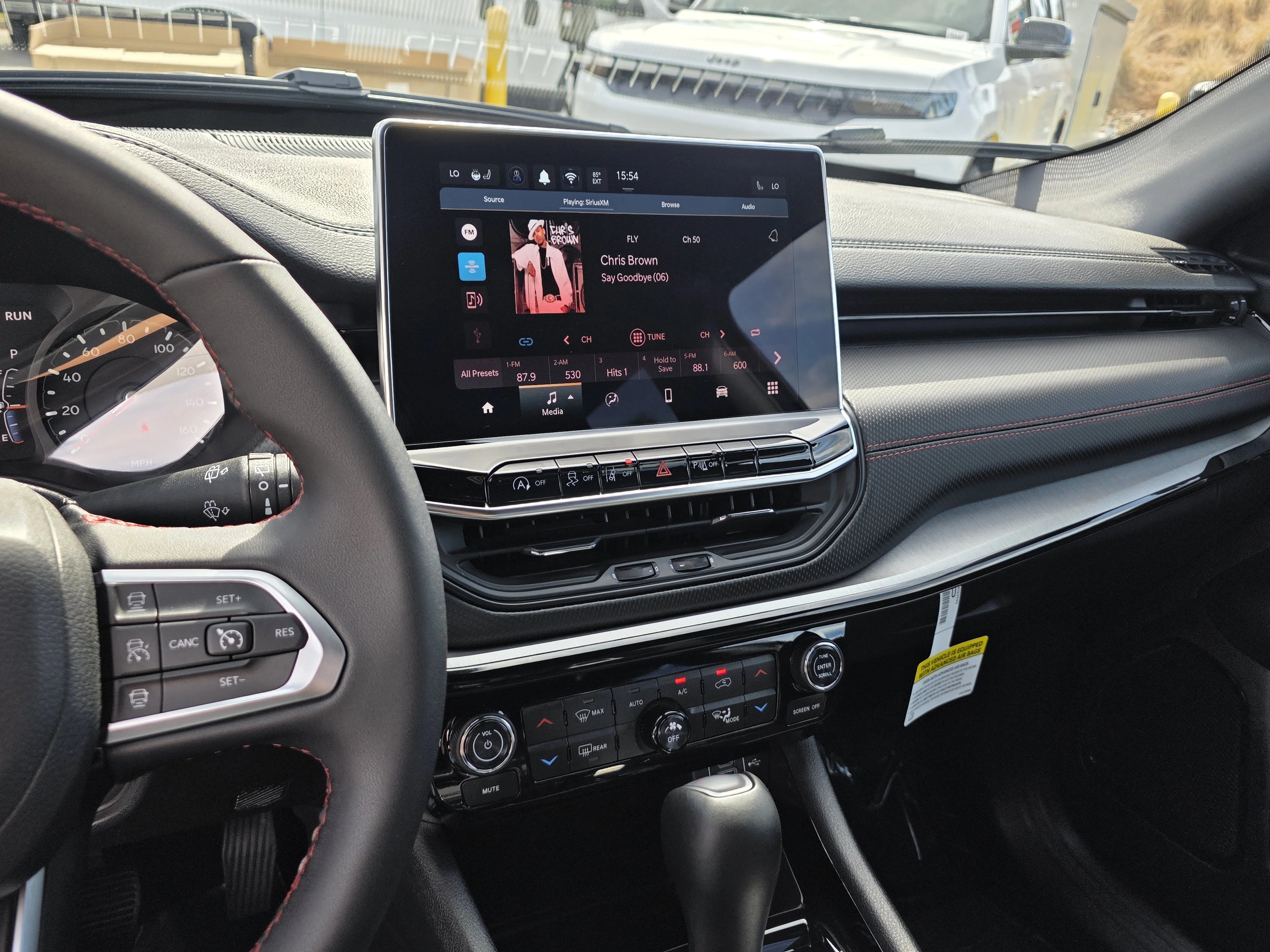 New 2026 Diamond Black Jeep Trailhawk image 15