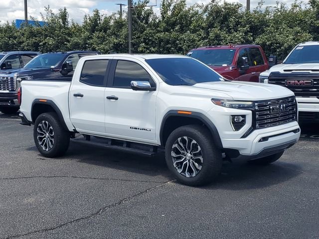 2023 GMC Canyon 4WD Denali Crew Cab Short Box's photo