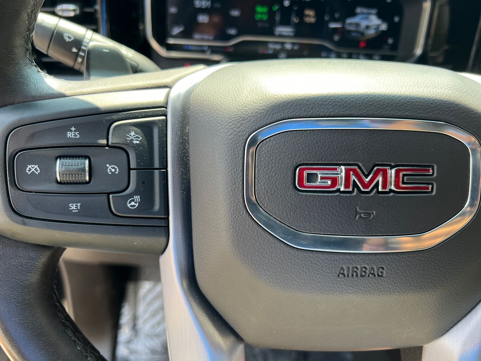 2022 GMC Sierra 1500 SLT - Photo 31