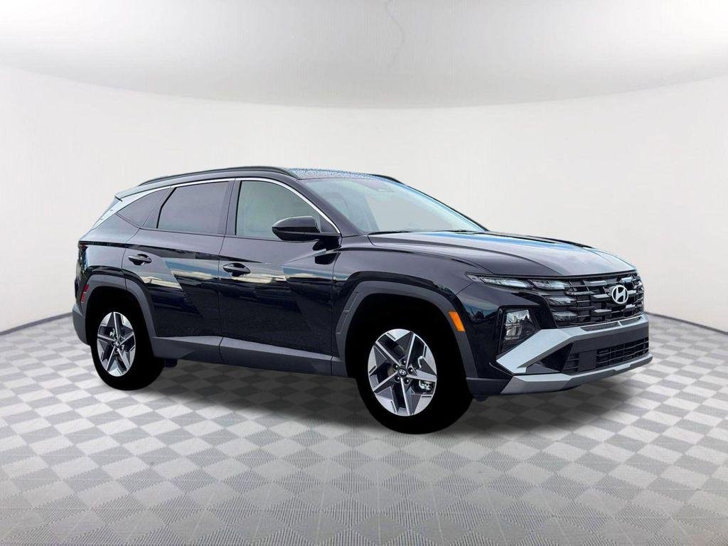 New 2026 Black Hyundai SEL FWD image 10