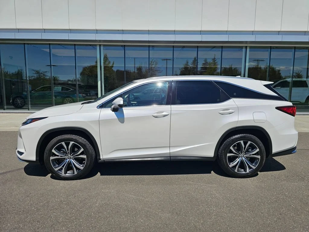 Used 2021  Lexus RX 350L image 2