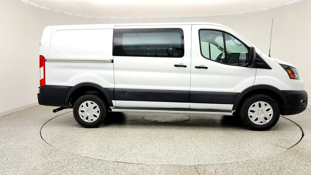 Used 2025 Oxford White Ford T-250 130
