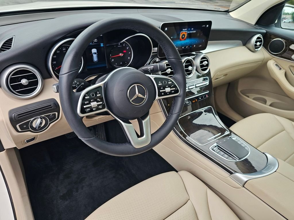 2022 Mercedes-Benz GLC GLC300 - Photo 15