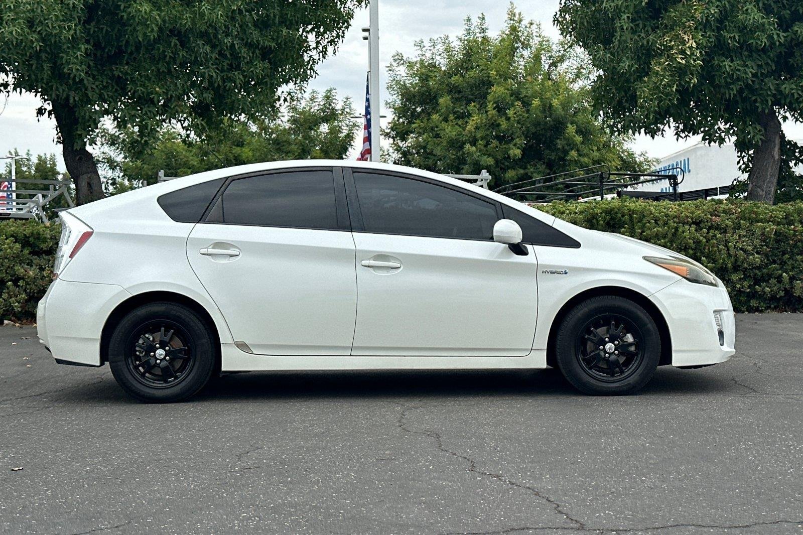 Used 2010 Toyota Prius II with VIN JTDKN3DU6A1300890 for sale in Modesto, CA