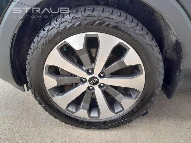 Used 2020 Ebony Black Kia EX image 9