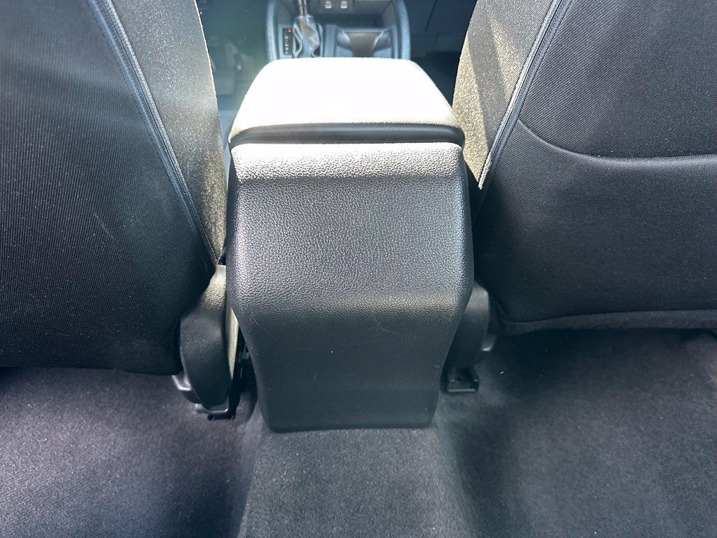 Used 2024  Honda LX image 19