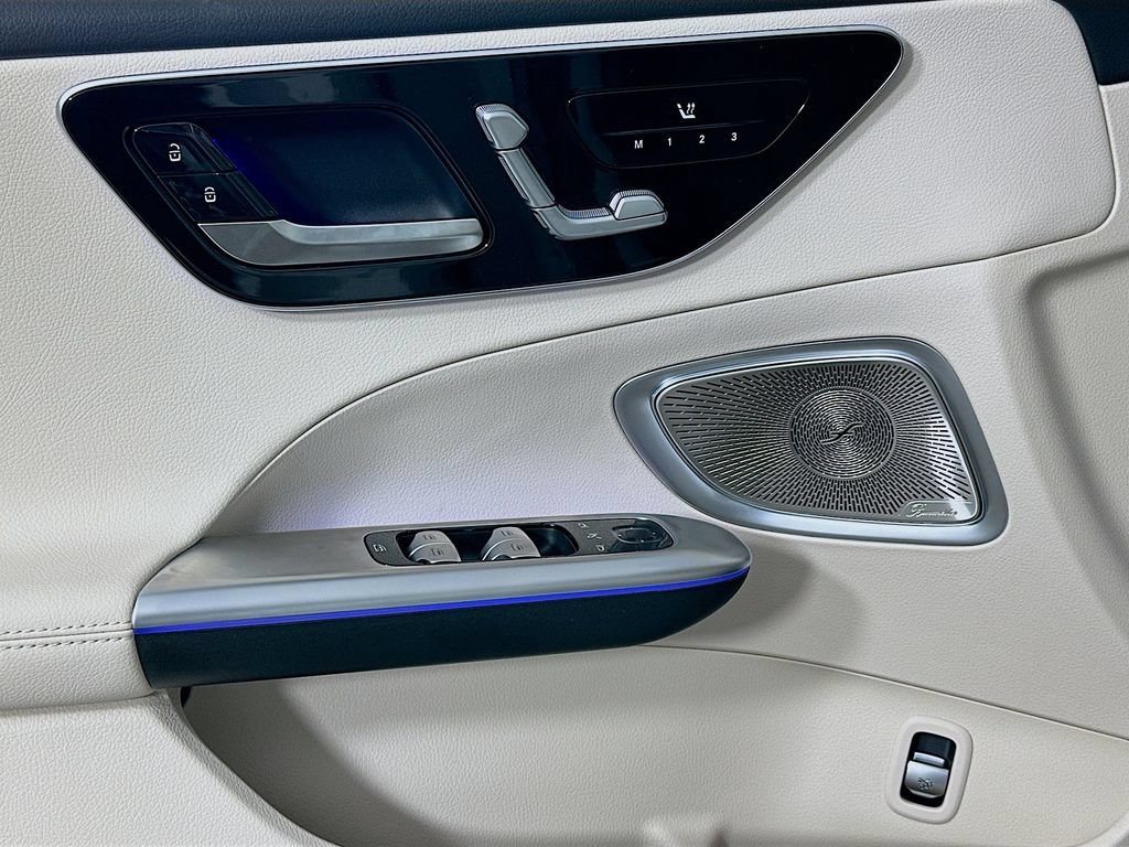 New 2026 Polar White Mercedes-Benz C 300 image 51