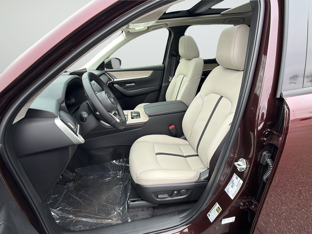 New 2026 Artisan Red Premium Mazda 3.3 Turbo Premium image 10