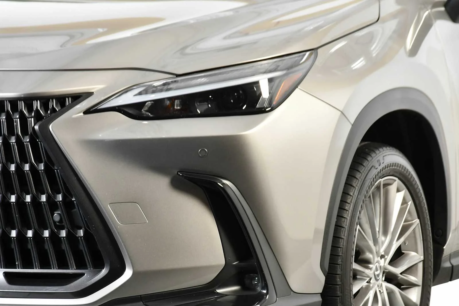 Certified Used 2025 Atomic Silver Lexus Premium image 11