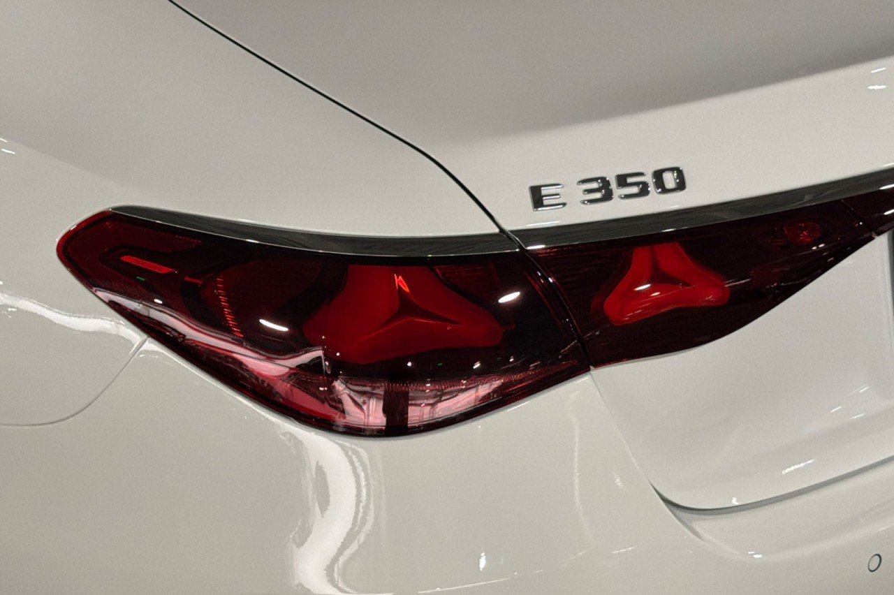 New 2027 Polar White Mercedes-Benz E 350 RWD Sedan image 26