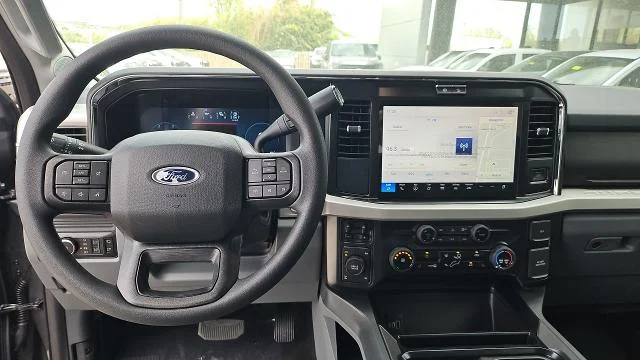 New 2026 Carbonized Gray Metallic Ford XLT 4WD image 26