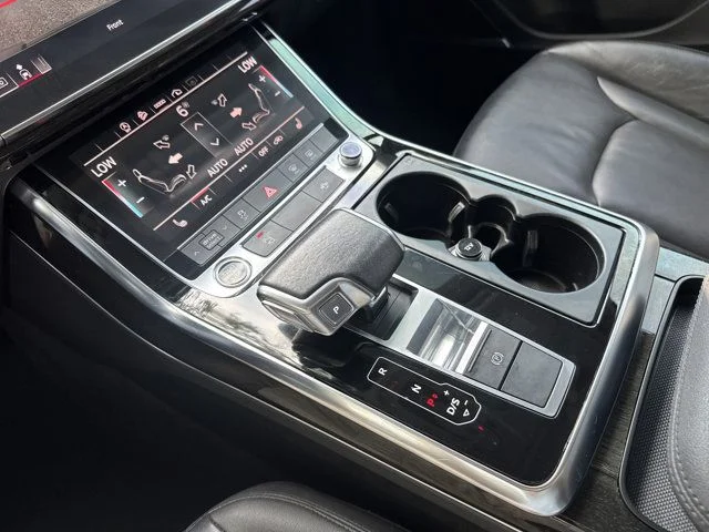 Used 2022  Audi 55 Premium Plus image 31