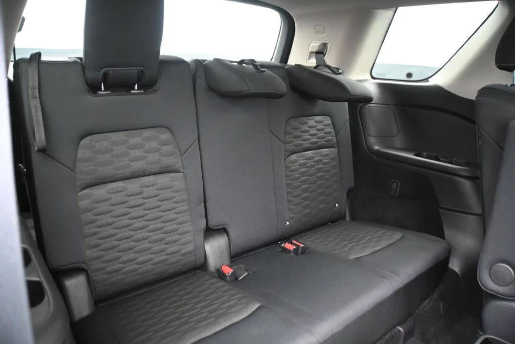 Used 2025 Super Black Nissan SV image 16
