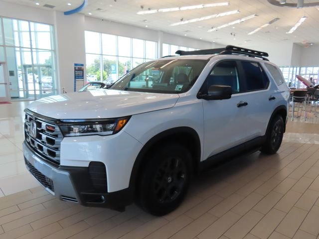 New 2026 Platinum White Pearl Honda TrailSport image 2