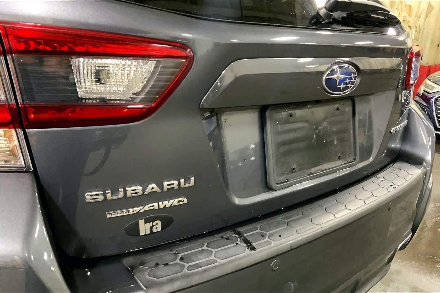 Used 2020 Magnetite Gray Metallic Subaru Limited image 31