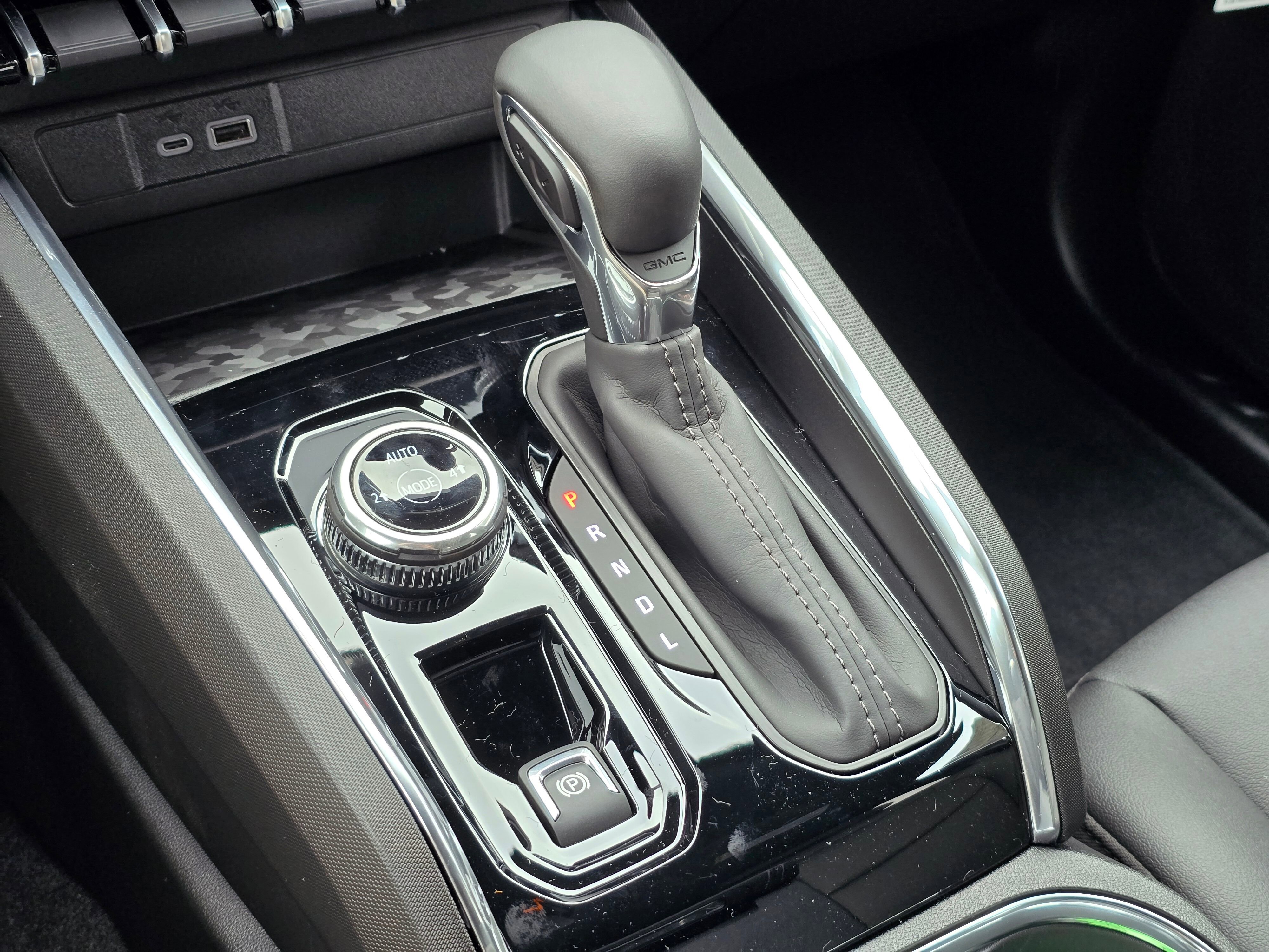 2026 GMC Canyon Elevation - Photo 24