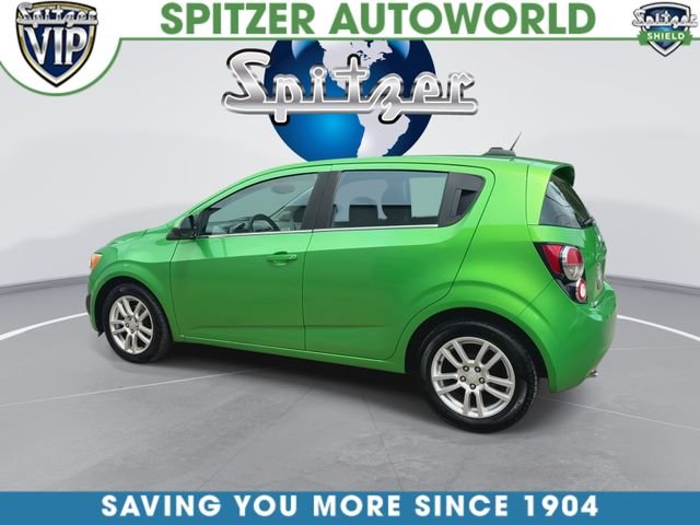 Used 2016 Green Chevrolet LT image 7