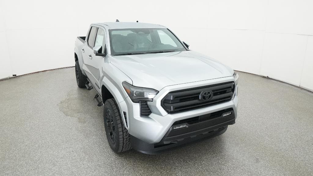 2026 Toyota Tacoma SR5 - Photo 18