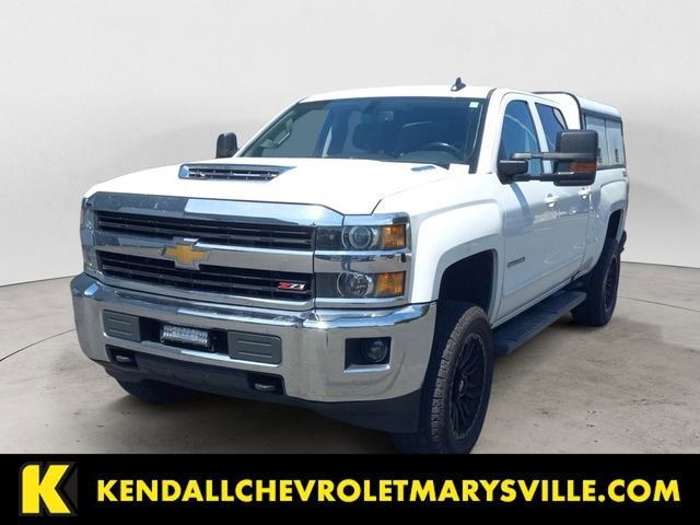 2017 Chevrolet Silverado HD LT 4WD Crew Cab Standard Box SRW's photo