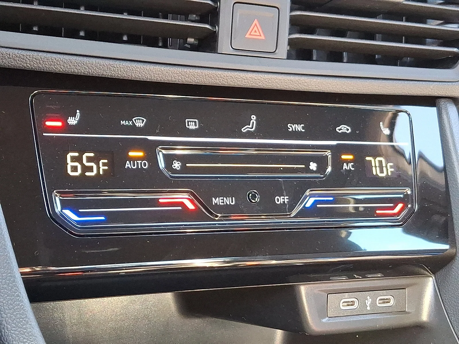 2026 Volkswagen Jetta Sport - Photo 12