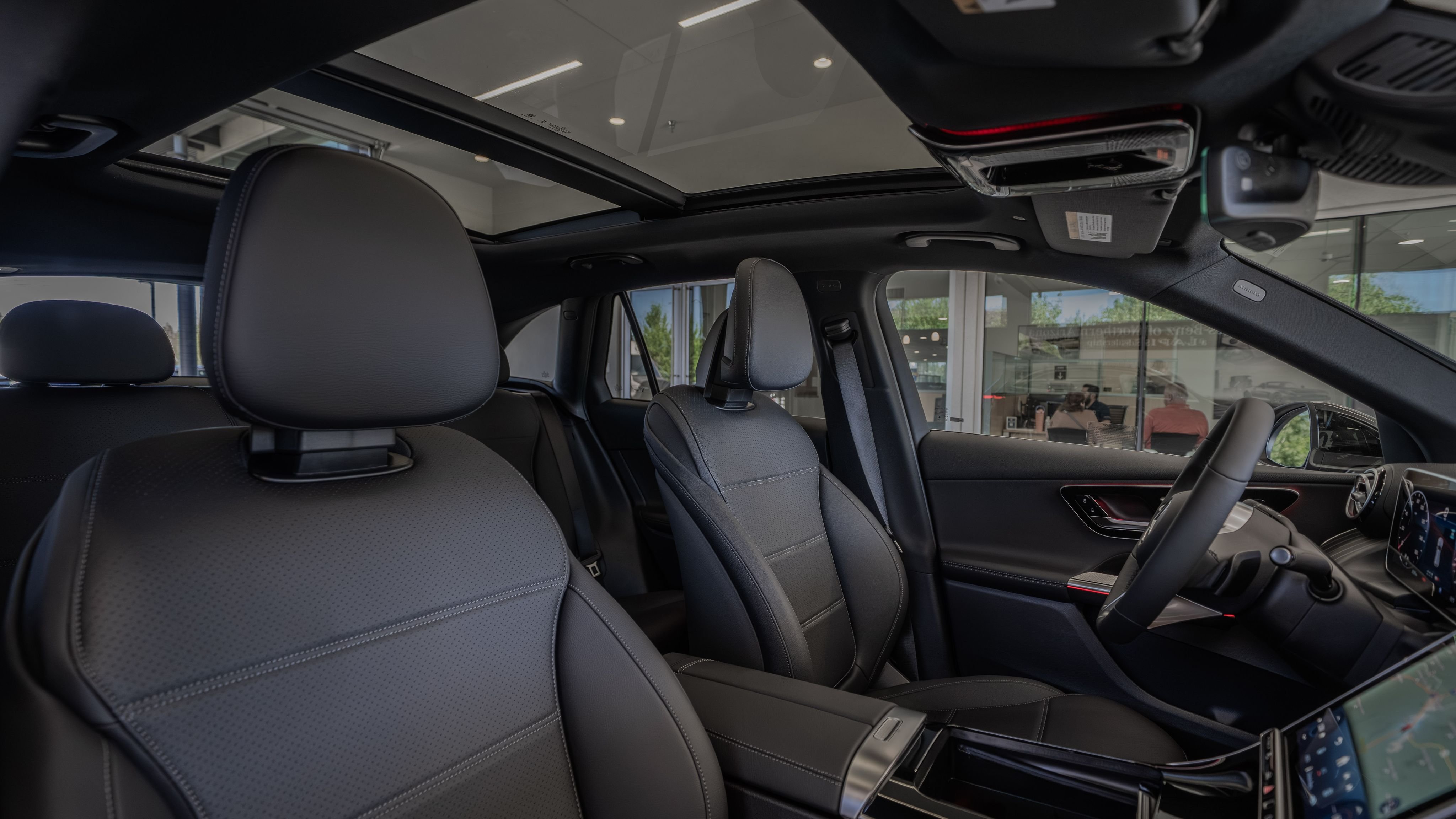 New 2026 Black Mercedes-Benz GLC 300 image 32