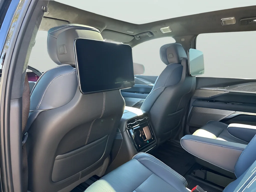 New 2026 Black Raven Cadillac Premium Luxury image 22