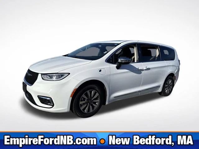 2023 Chrysler Pacifica Hybrid
