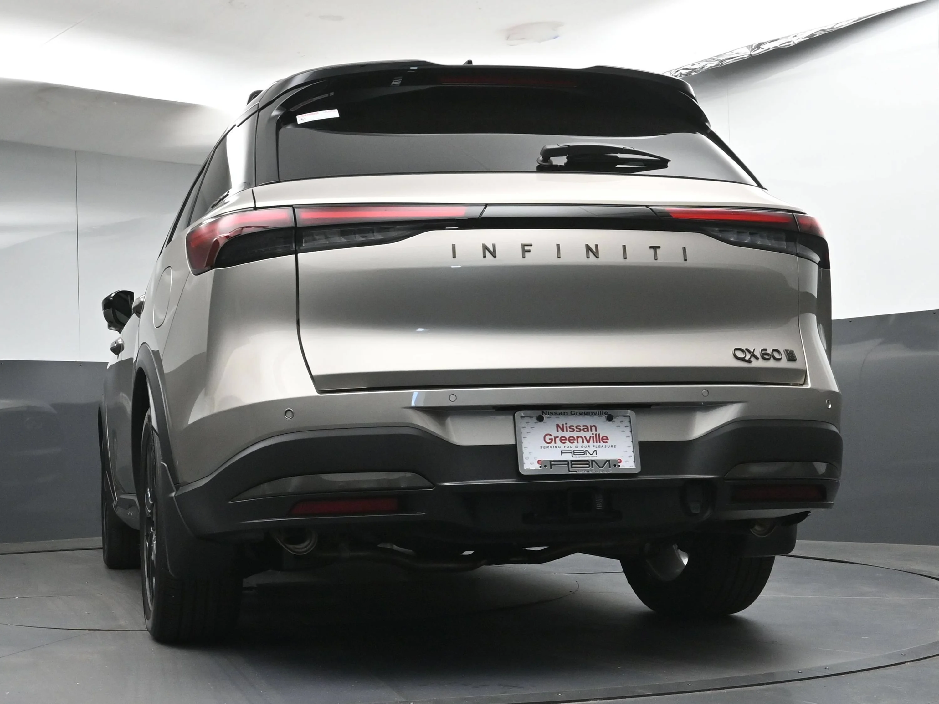 Used 2026 Warm Titanium/Black Obsidian INFINITI AUTOGRAPH image 28