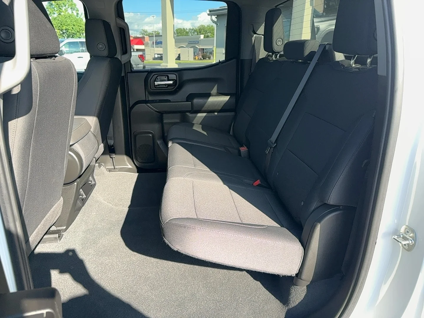 Used 2024 White GMC Pro image 25