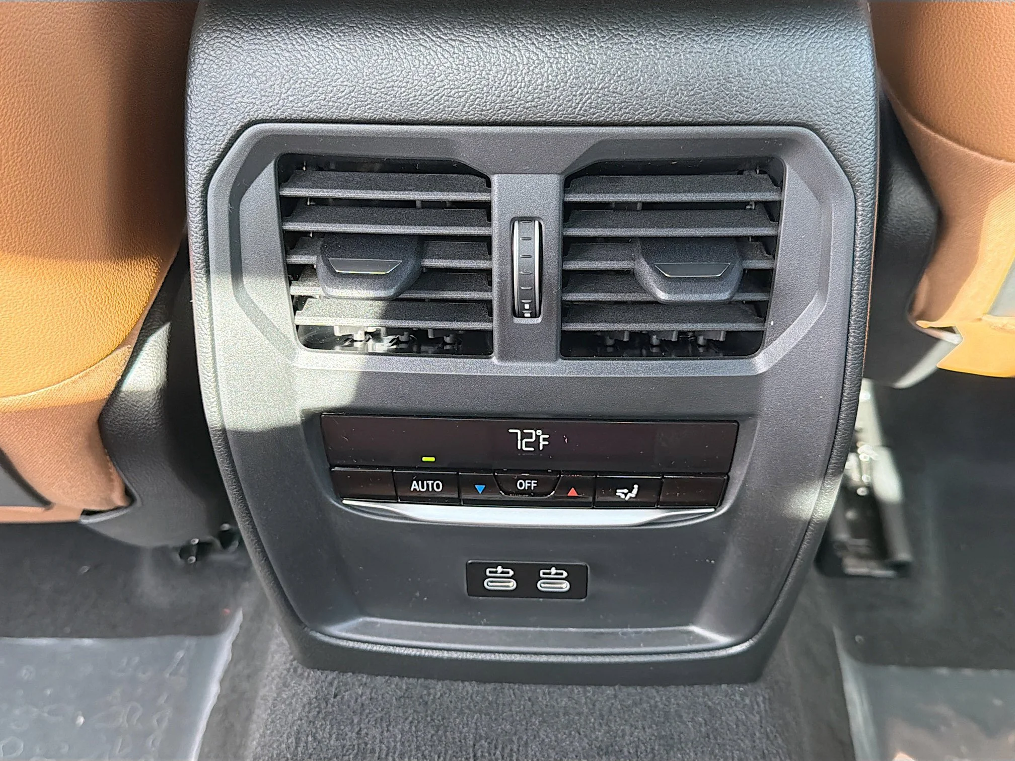 New 2026 Black Sapphire Metallic BMW 330i NA image 19