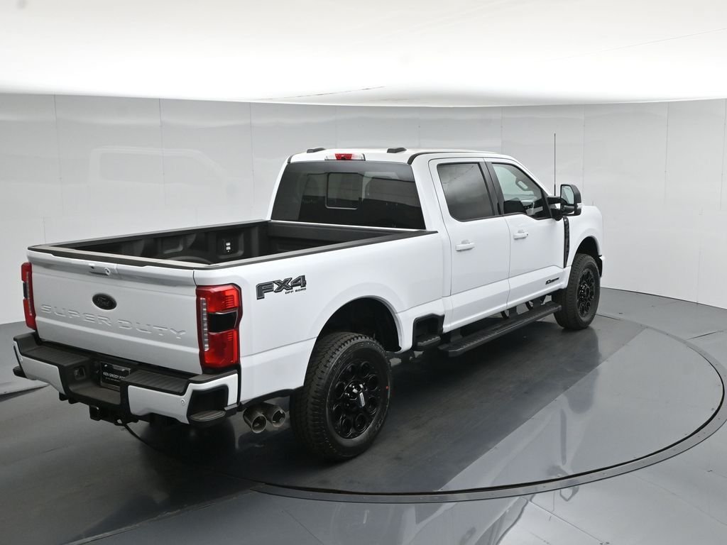 New 2026 Oxford White Ford XLT image 38