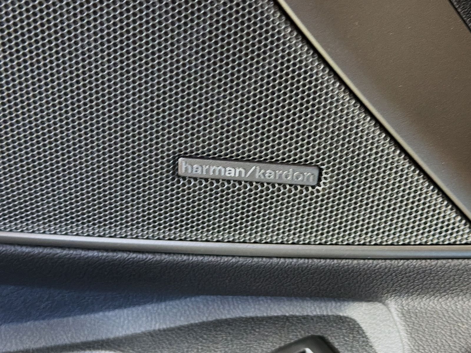 New 2026 Skyscraper Grey Metallic BMW 330i image 19