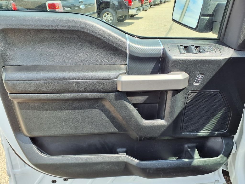 Used 2019 White Ford XLT image 13