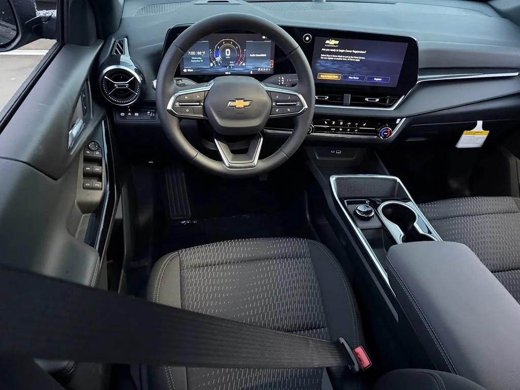 New 2027 Mosaic Black Metallic Chevrolet LT image 13