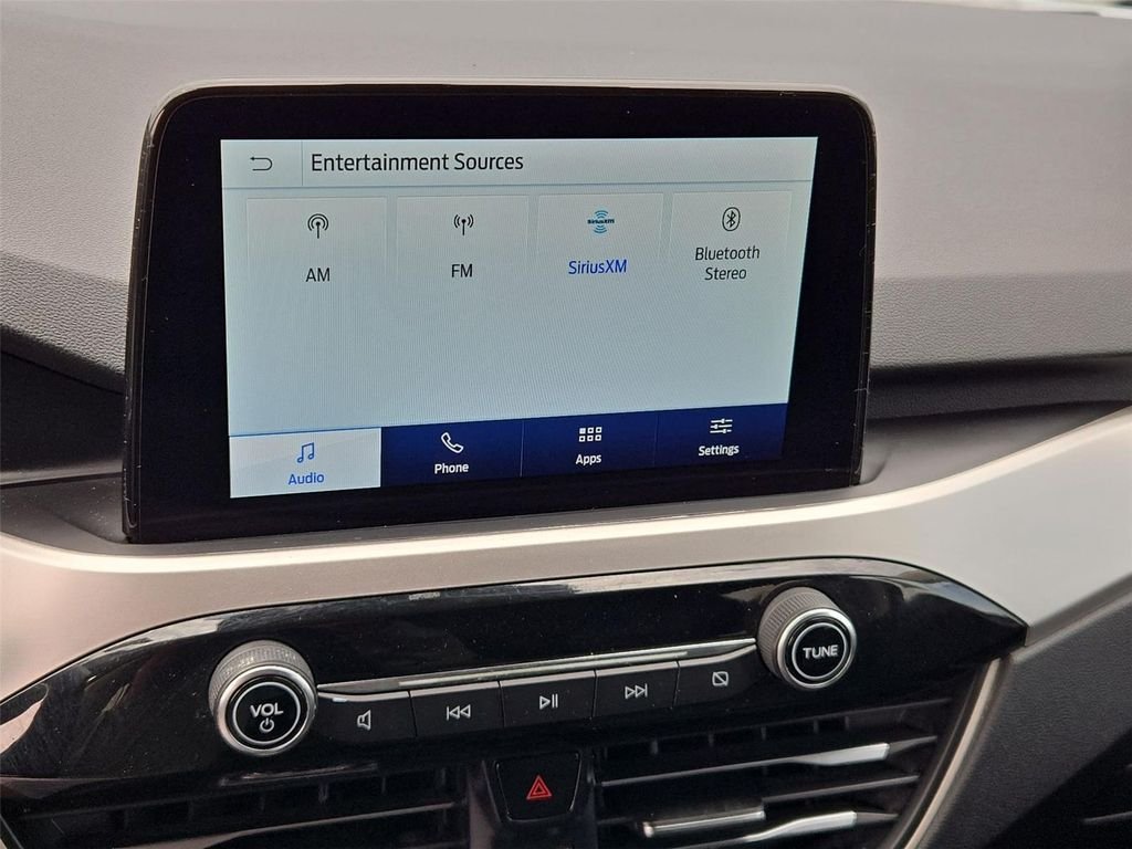 Used 2020 Silver Ford SEL image 5