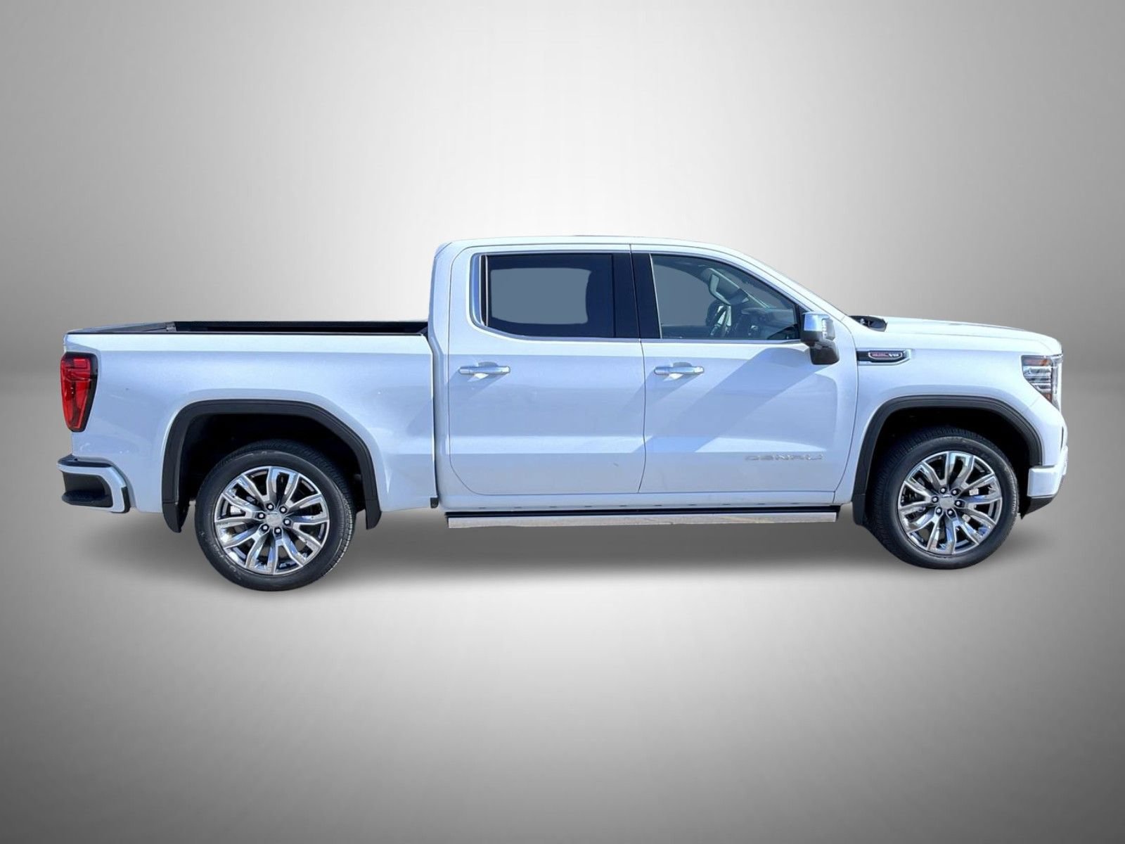 2026 GMC Sierra 1500 Denali - Photo 6