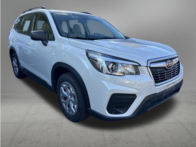 Used 2020 Crystal White Pearl Subaru Base image 3